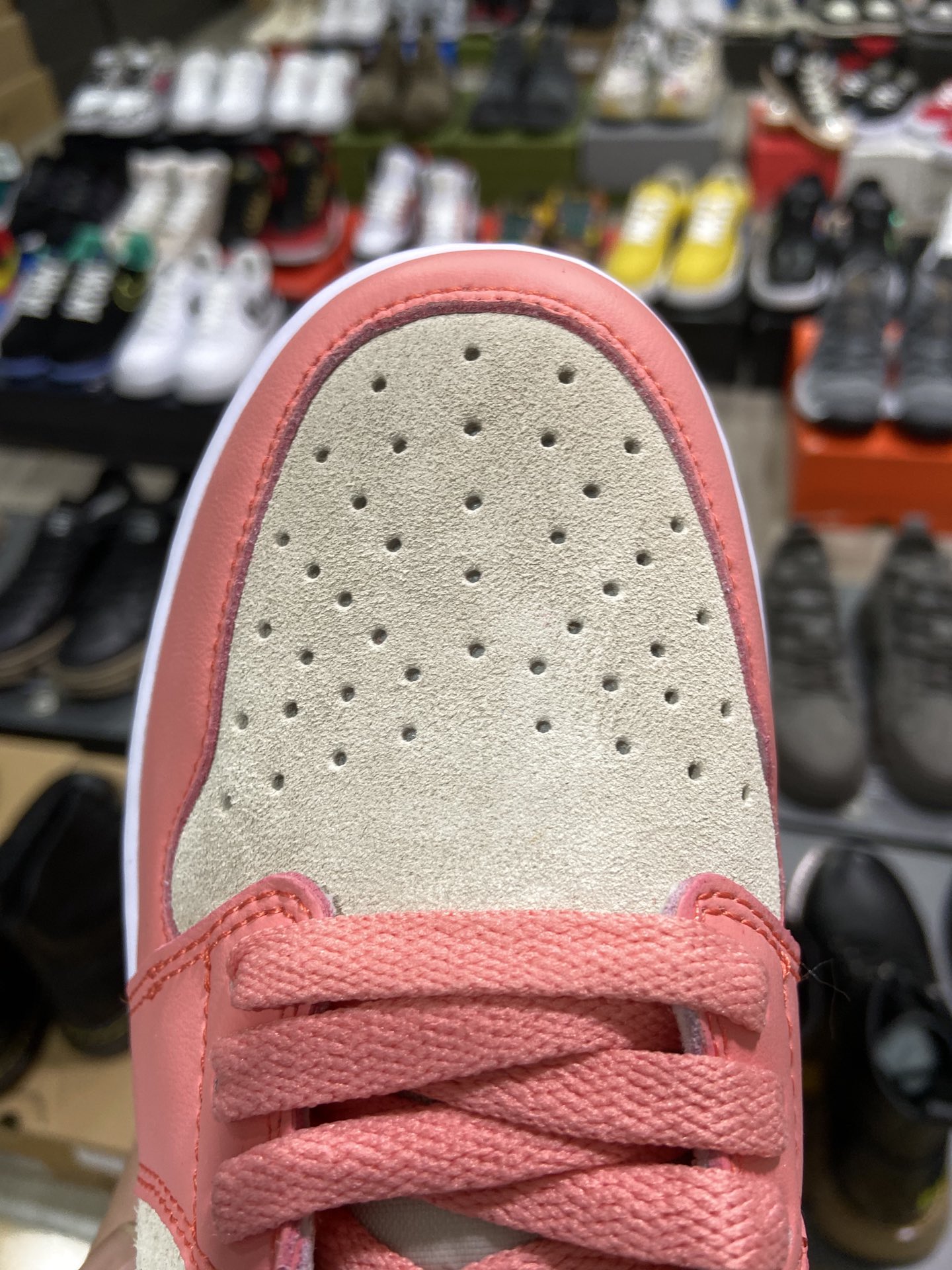 200 乔丹Air Jordan 1 Low 低帮复古文化百搭休闲运动篮球鞋。DC0774-800