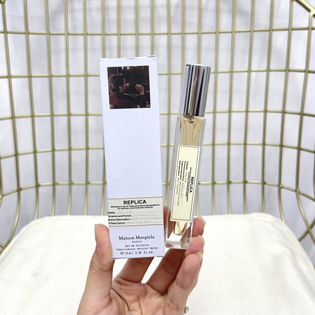 Maison Margiela Replica Travel Size Perfume Sampler 10ml - Variety of Scents 3 i1639010811 6813 2