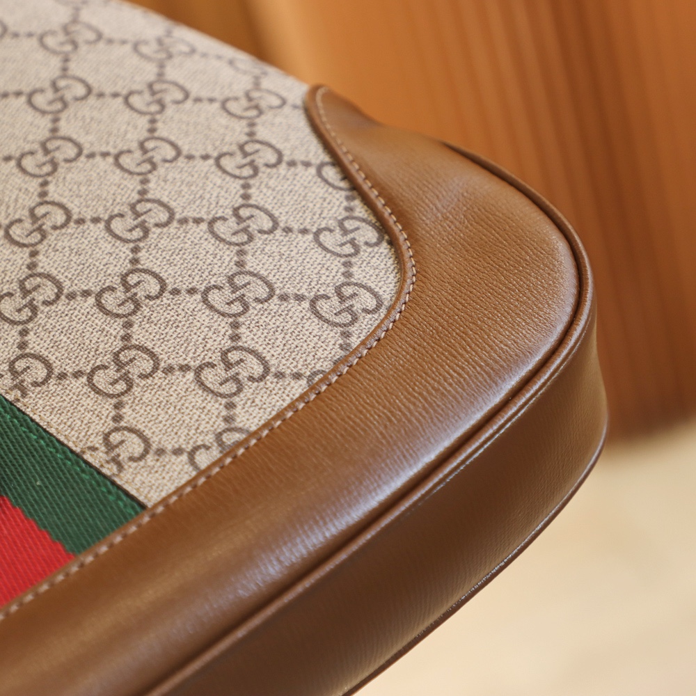 GUCCI 𝐉𝐚𝐜𝐤𝐢𝐞 𝟭𝟵𝟲𝟭 small shoulder bag 腋下包 636706