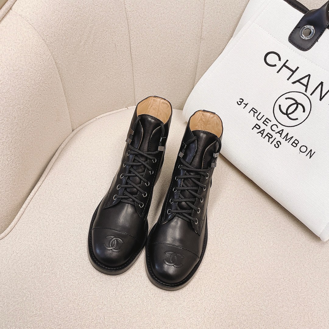 CHANEL Bottes femme automne-hiver, sans lacets, bottes droites, bottes cavalières, semelle extérieure en cuir véritable d'Italie