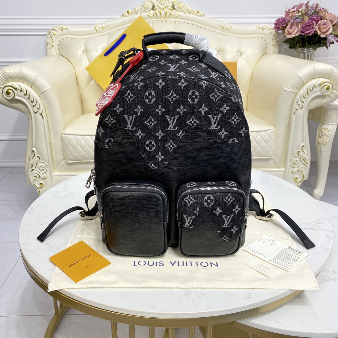 Louis Vuitton LV Multipocket Bags Backpack Black Taurillon Cowhide M45973
