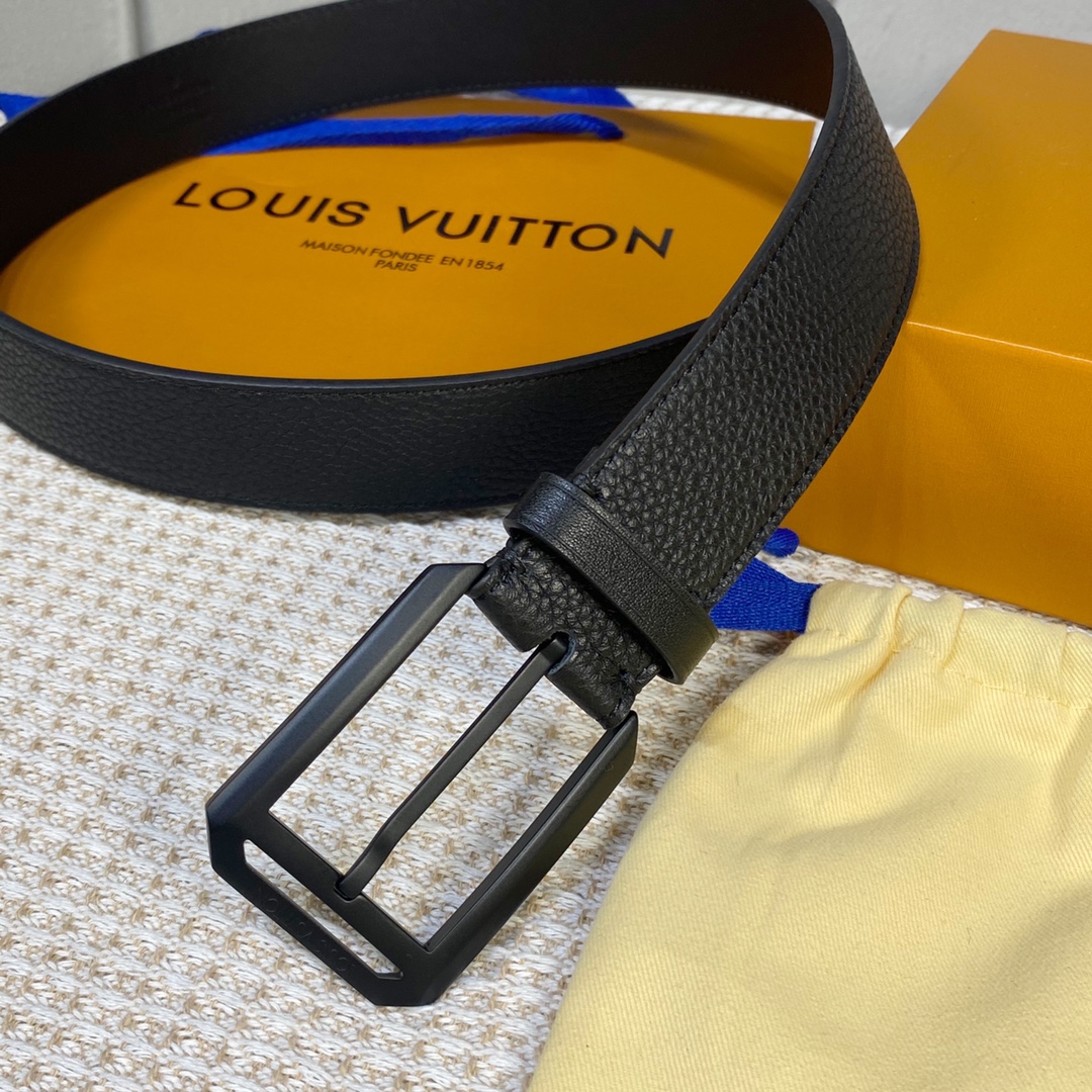 Louis Vuitton Belts Men Calfskin Cowhide