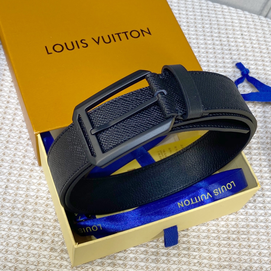 Louis Vuitton Belts Men Calfskin Cowhide