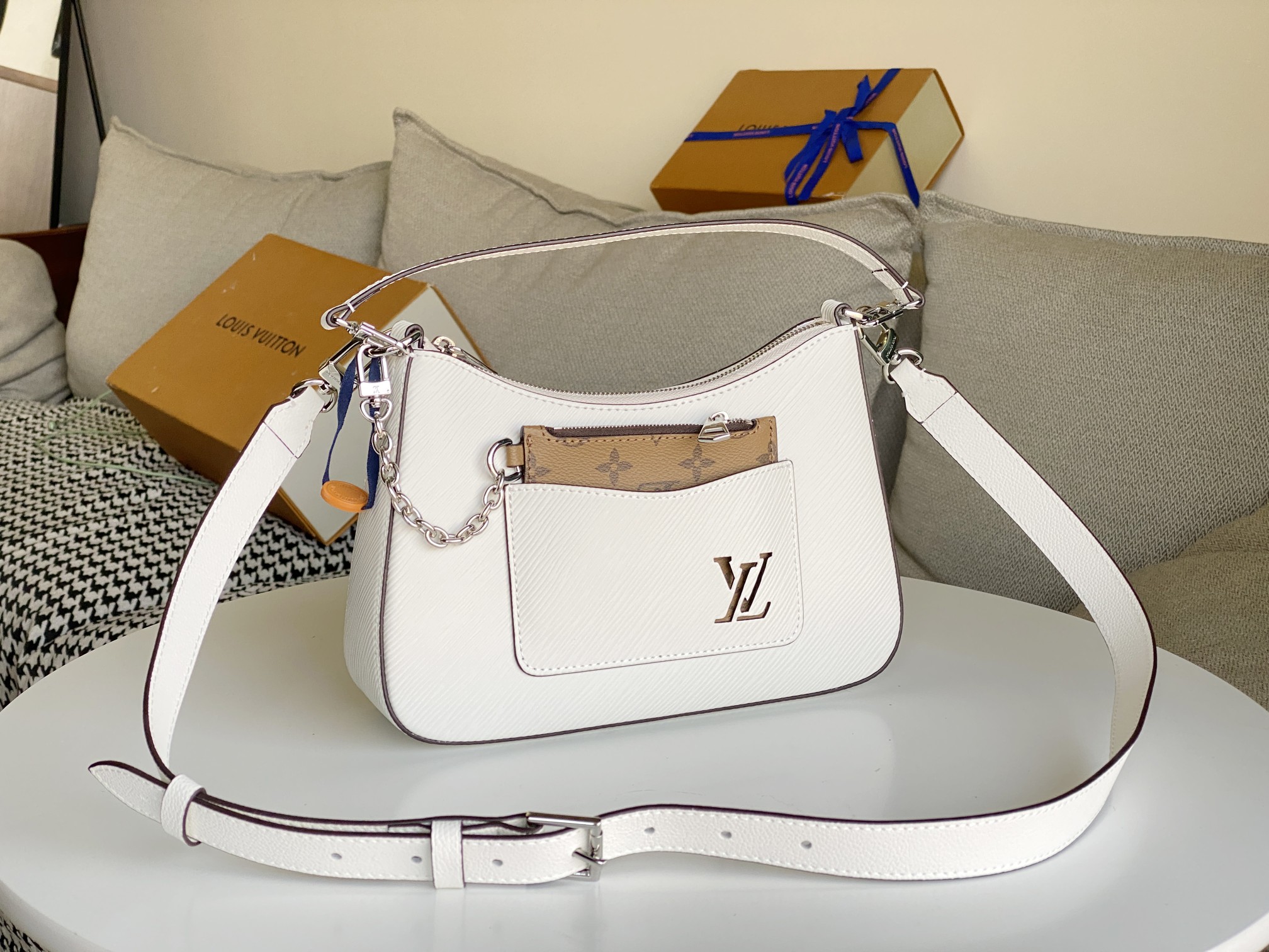 Alternative view of Handbag 12733