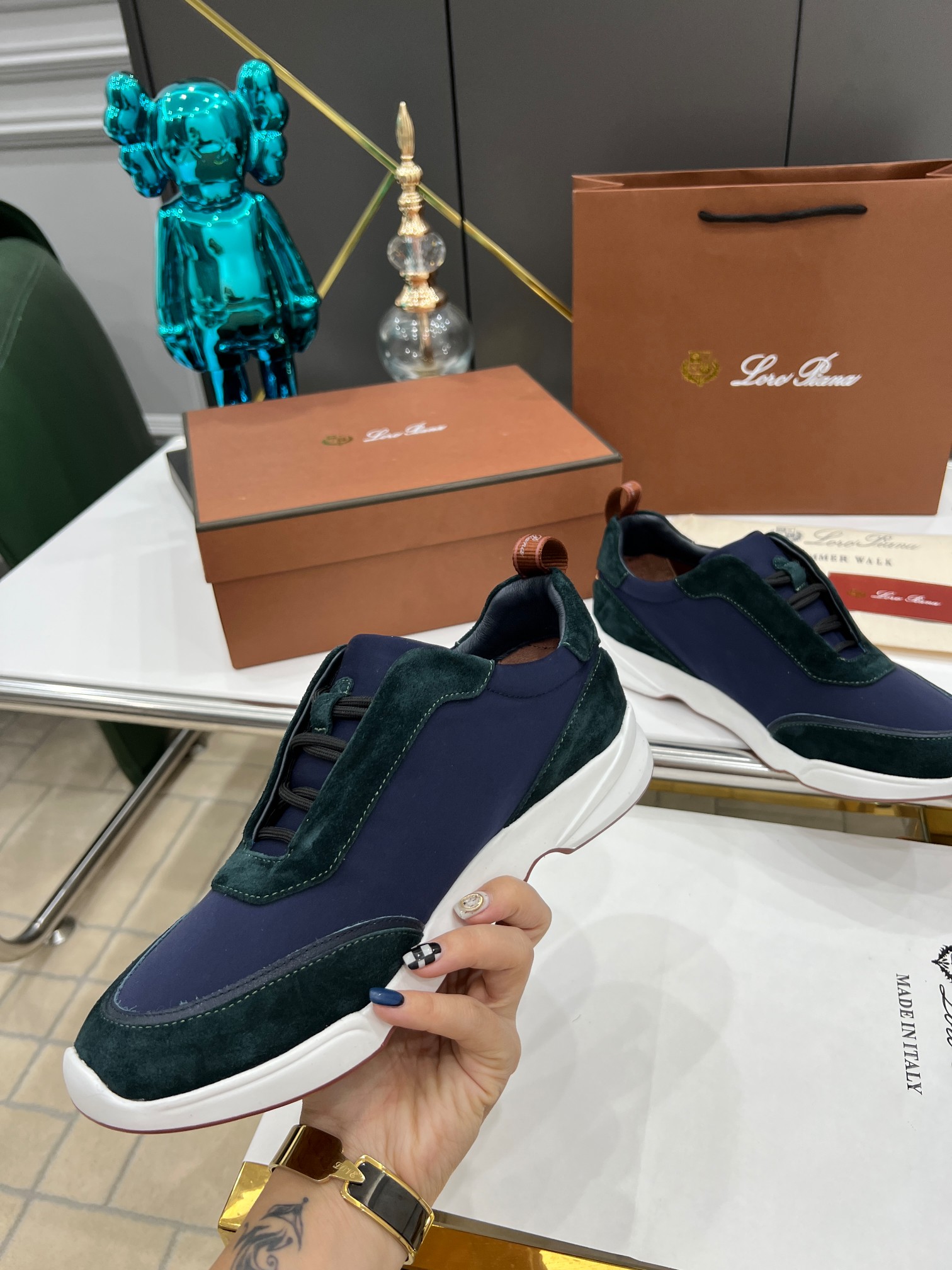 precio de fábrica.Loro Piana * nivel superior auténtico nuevo transporte de los hombres comprar répl