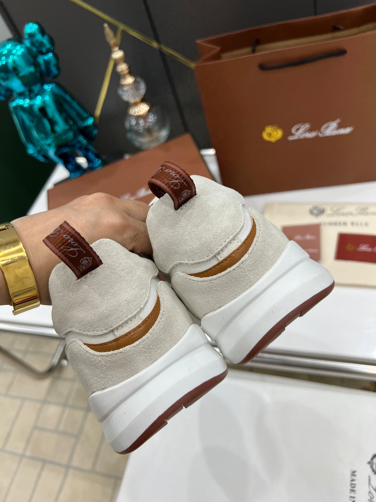 precio de fábrica.Loro Piana * nivel superior auténtico nuevo transporte de los hombres comprar répl