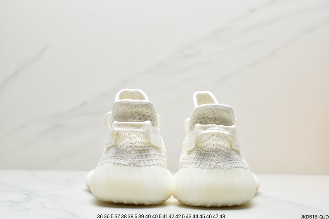 160 联乘侃爷Kanye West x Adidas Yeezy Boost 350 V2”Light”百搭轻便爆米花中底休闲运动慢跑鞋HQ6316