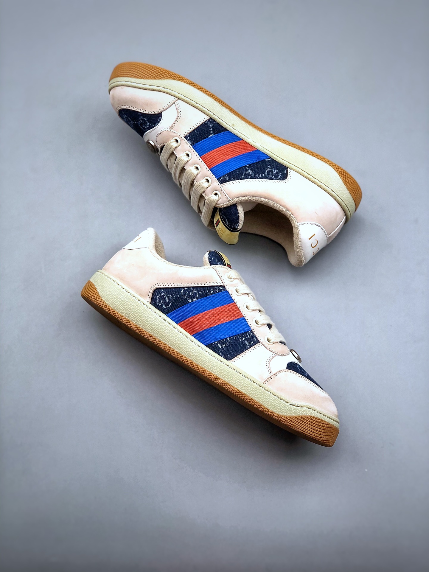 Pure original level, no copywriting routines, quality speak #New color matching Gucci Distressed Screener sneaker small dirty shoes series