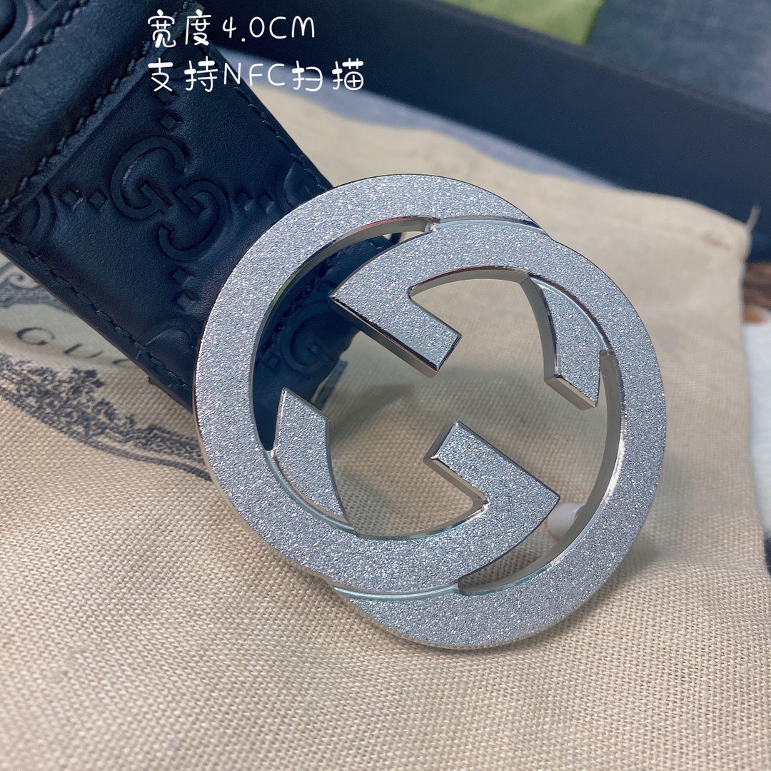 GUCCi进口原材料手感非常细腻精品五金休闲大方简单好搭配