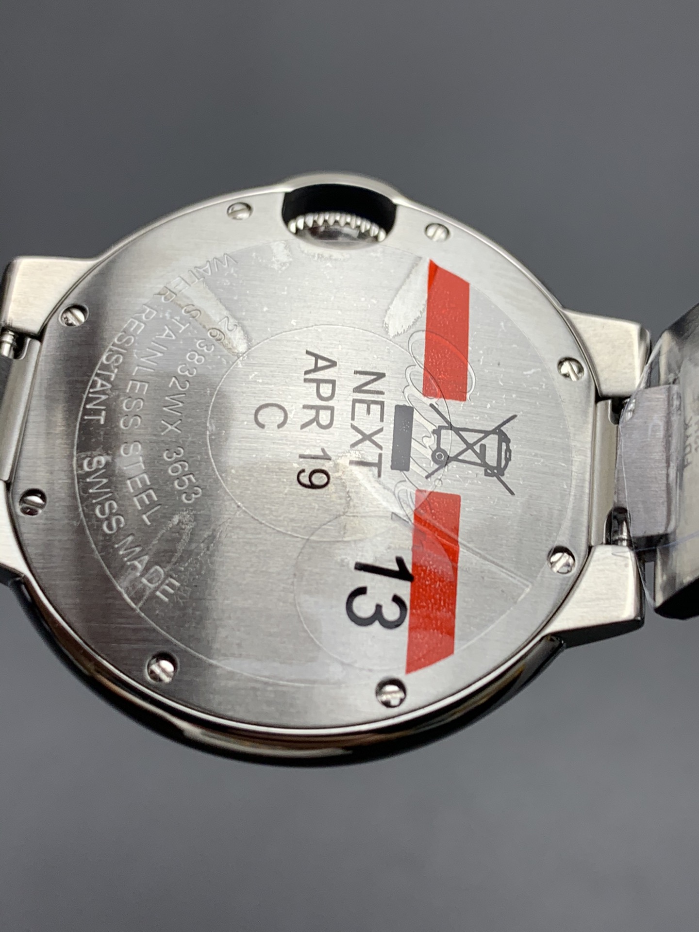 Cartier 33石英气球