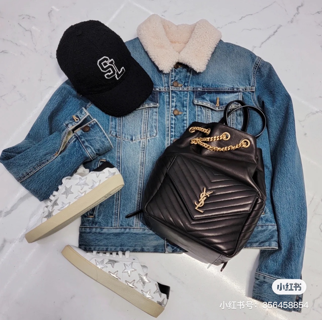 Saint laurent Ysl 𝐉𝐨𝐞 𝐛𝐚𝐜𝐤𝐩𝐚𝐜𝐤 “V”型绗缝双肩包 672609黑色