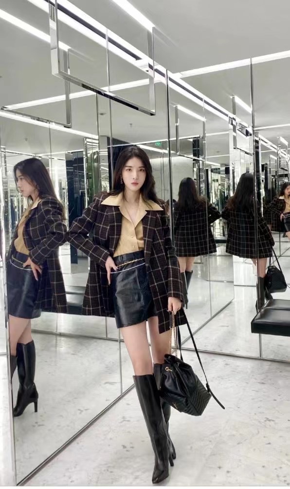 Saint laurent Ysl 𝐉𝐨𝐞 𝐛𝐚𝐜𝐤𝐩𝐚𝐜𝐤 “V”型绗缝双肩包 672609黑色