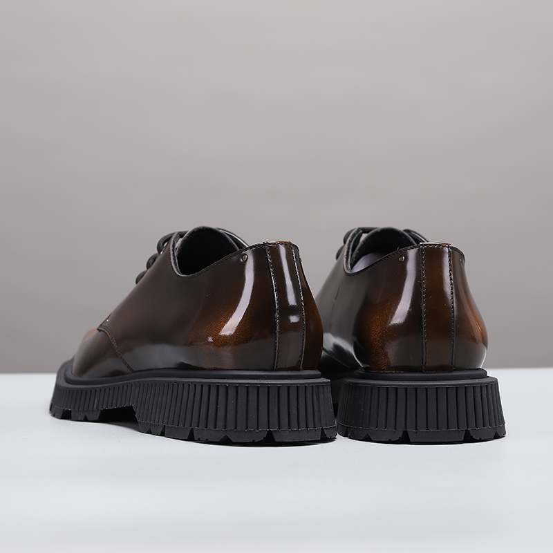 Berluti/Berluti 2021 nueva llegada Material de piel de vacuno importado hecho a mano por frotamiento
