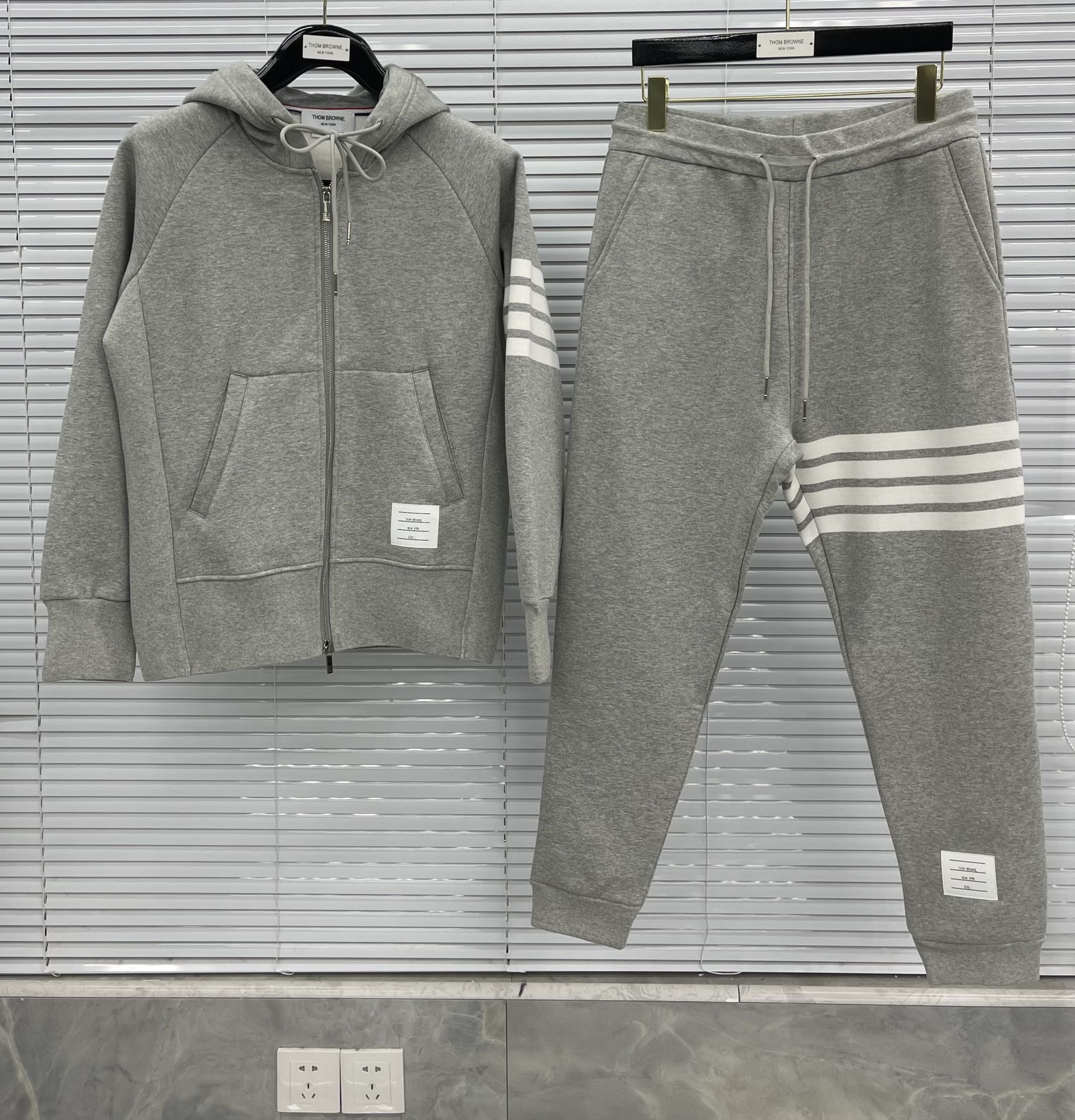 톰브라운 남성 자켓 143040 Thom Browne Jacket 상세 이미지 9
