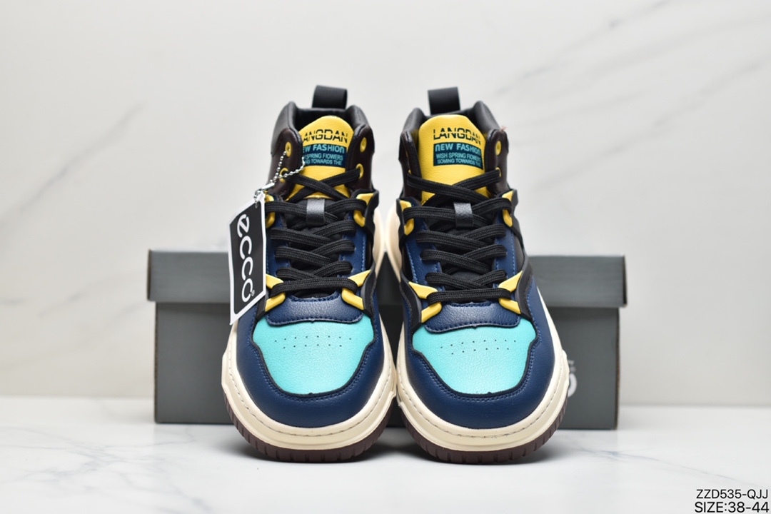 250 ECCO爱步Men’s Classic  Fen Roar 芬罗系列阿慢跑鞋“针织浅灰蓝黄鸳鸯”29119454119