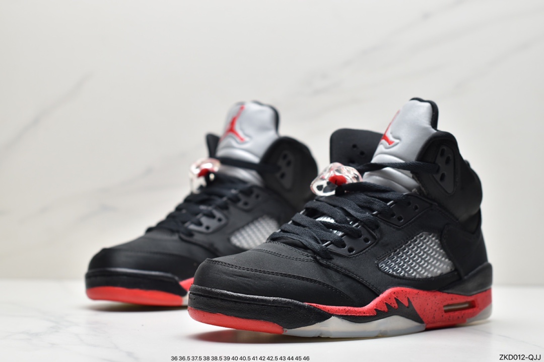 270 Air Jordan 5 Satin “Bred”黑玫瑰丝绸136027-006
