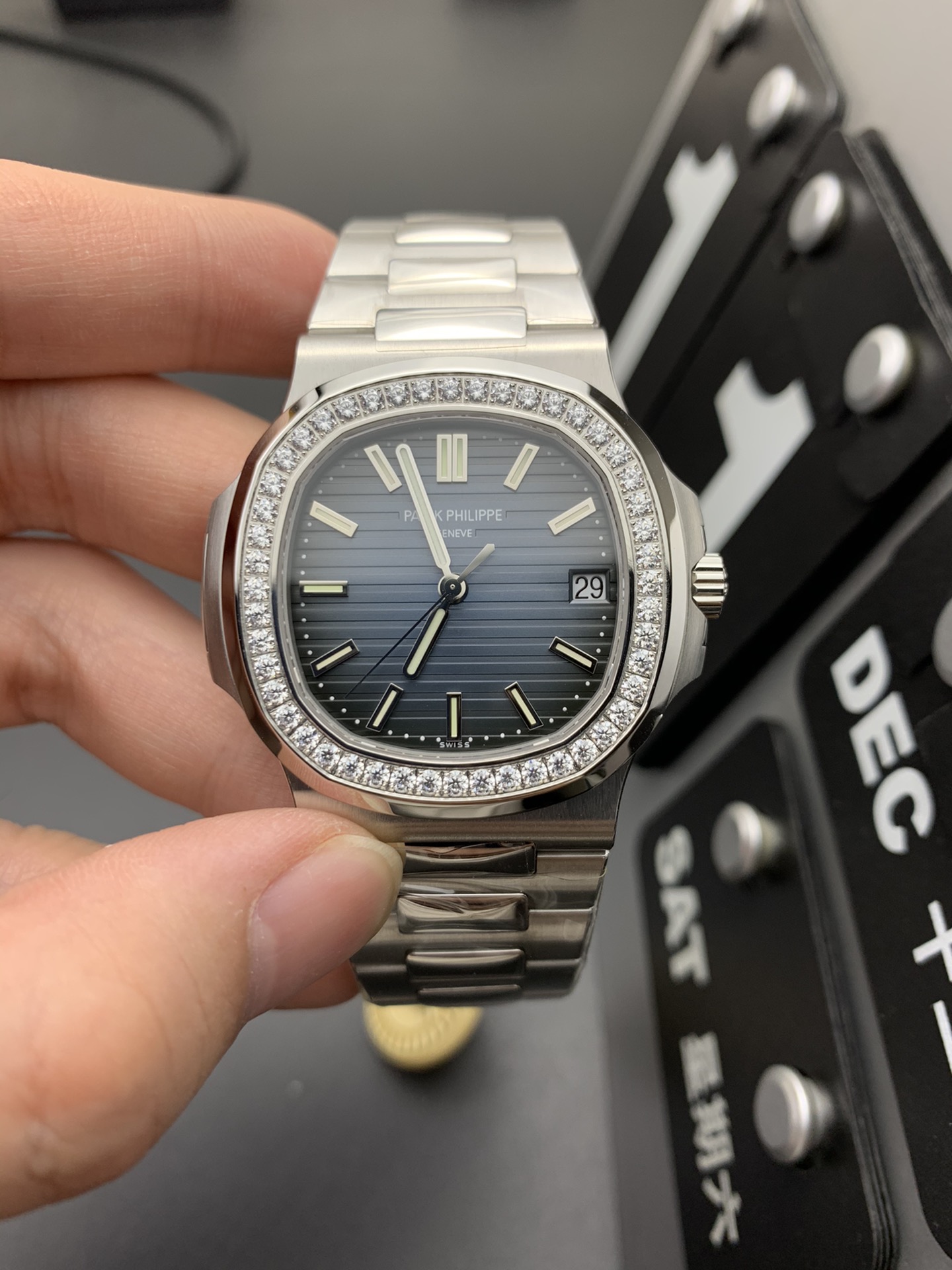 Patek Philippe PPF 钻圈鹦鹉螺