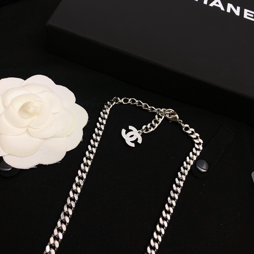 Chanel Haute Couture Haute Couture Fine Jewelry Necklace Bracelet Ring 6