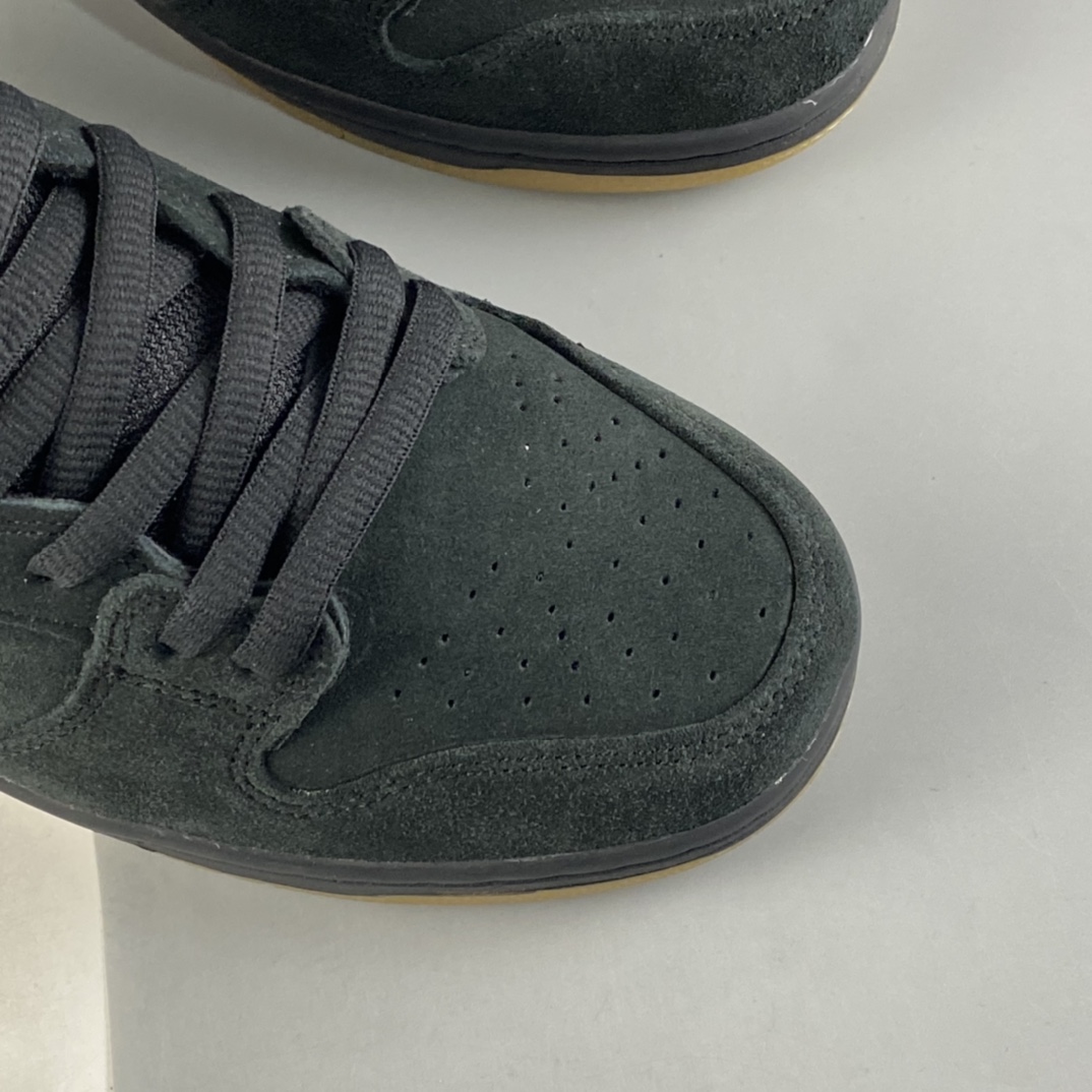 P260  NIKE SB Dunk High Premium 耐克高帮休闲板鞋 305050-029