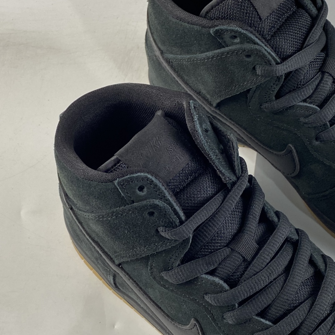 P260  NIKE SB Dunk High Premium 耐克高帮休闲板鞋 305050-029