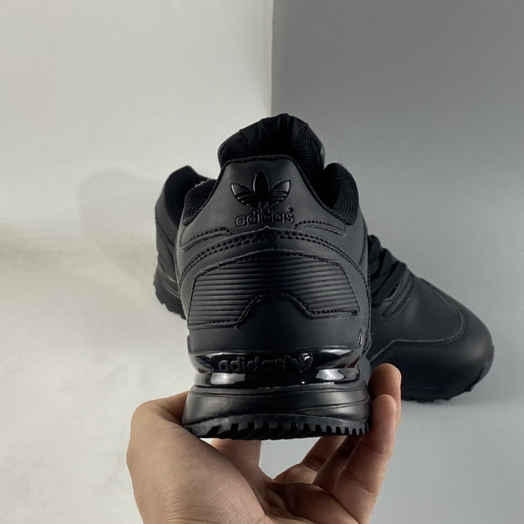 P180  Adidas Original ZX 700 复古百搭休闲跑步鞋 S80528