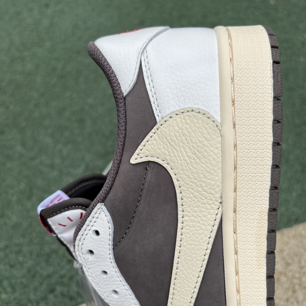 460  纯原版Travis Scott x Nike Air Jordan 1 Low AJ1白棕色 低帮板鞋TS 联名倒钩DM7866-162