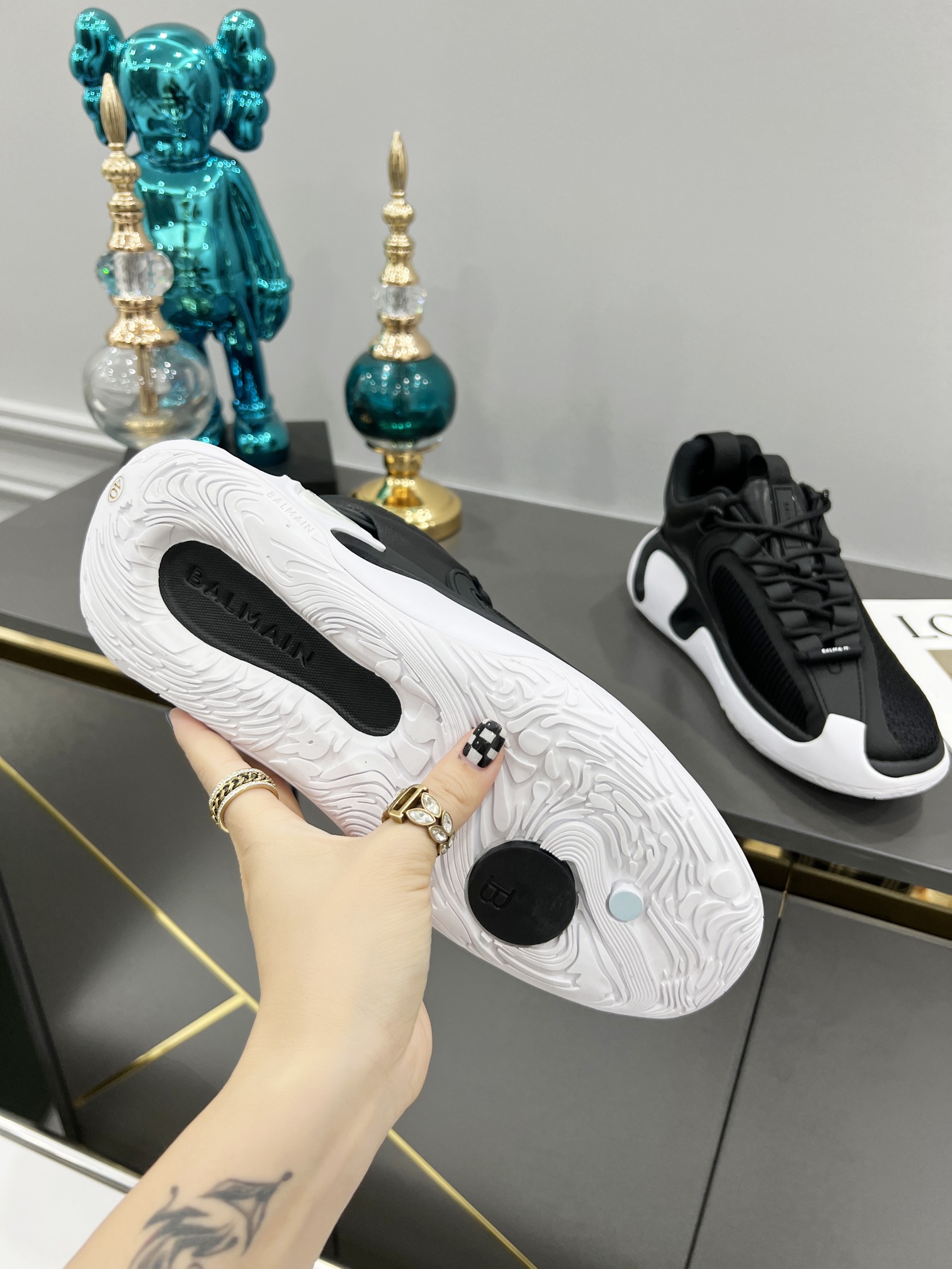 IT’S $800 FOR MEN. BALMAIN/BALMAN NEW B-RUNNER SCROLLING THREAD NEW SNEAKERS MALE 40-45 - 图片 9