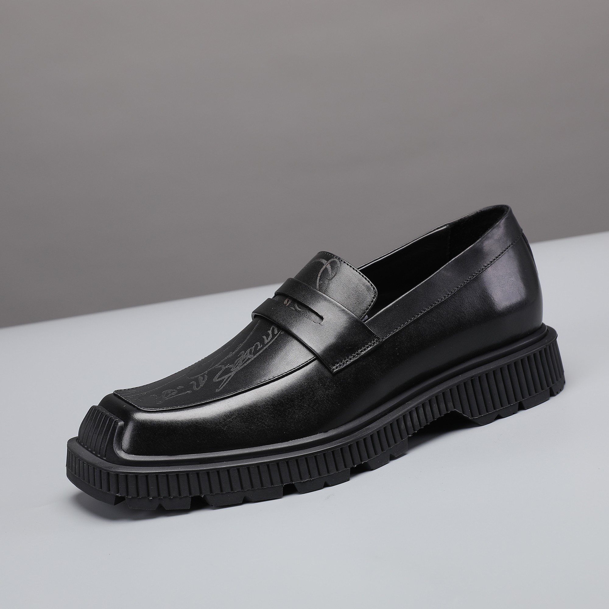 Berluti/Berluti 2021 Nueva llegada Hecho de cuero de vaca importado, hecho a mano y repetidamente fr