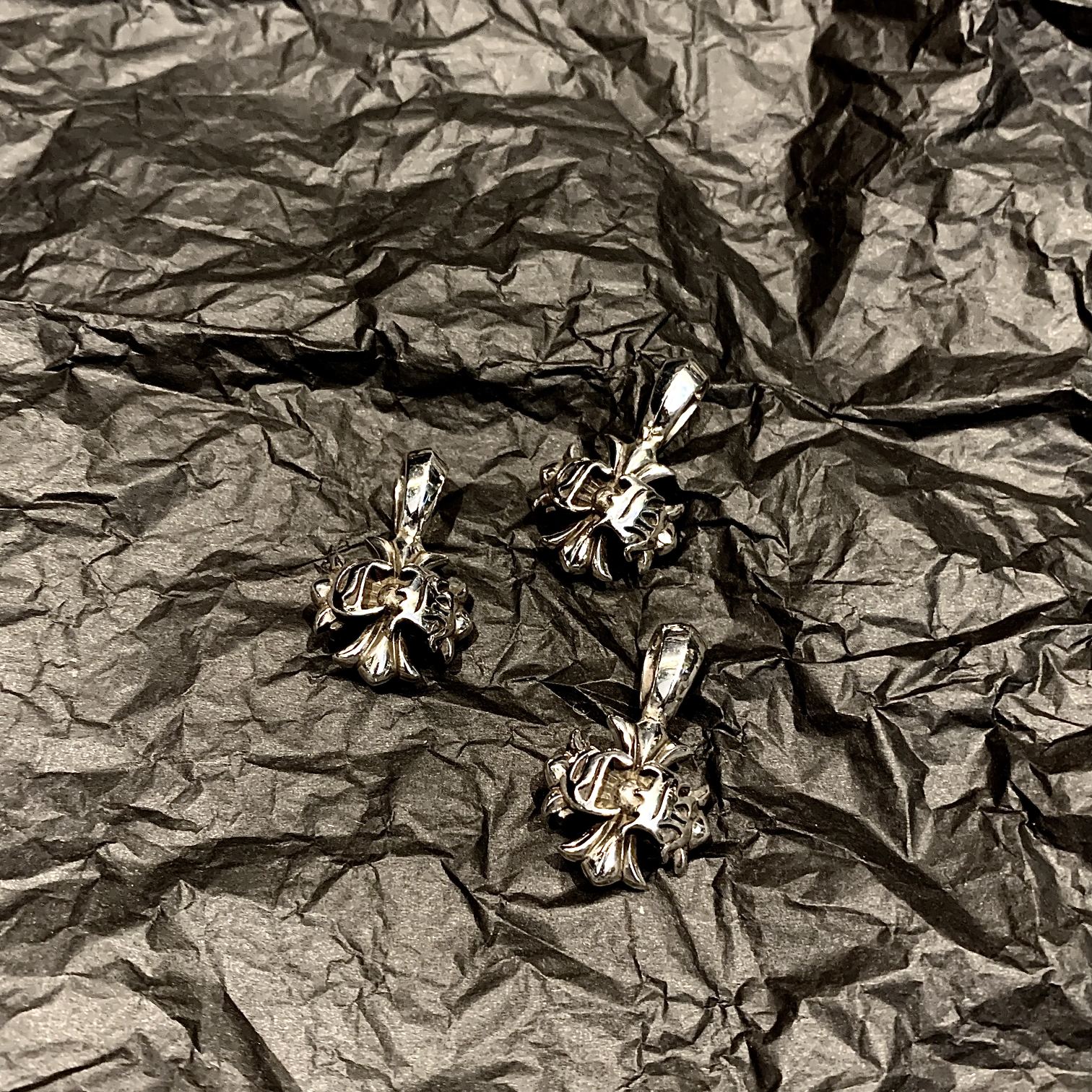 Chrome Hearts 𝐂𝐡𝐫𝐨𝐦𝐞 𝐡𝐞𝐚𝐫𝐭𝐬 克罗心CH十字项链