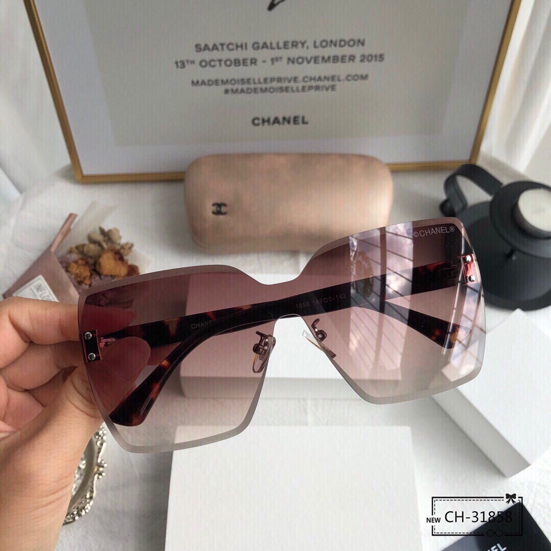 .法国香奈儿-CHANEL.宝丽来树