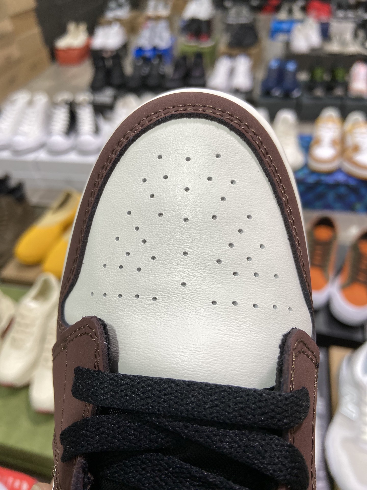 200 乔丹Air Jordan 1 Low “Mocha Brown” 小倒钩 DC6991-200