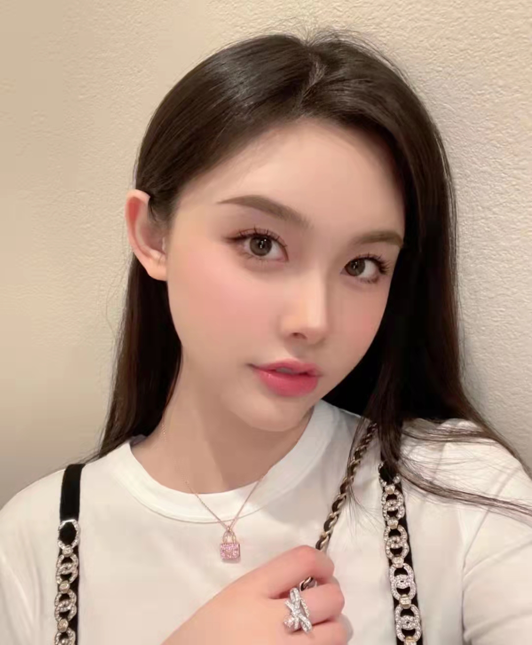 022香奈儿羊绒连衣裙"