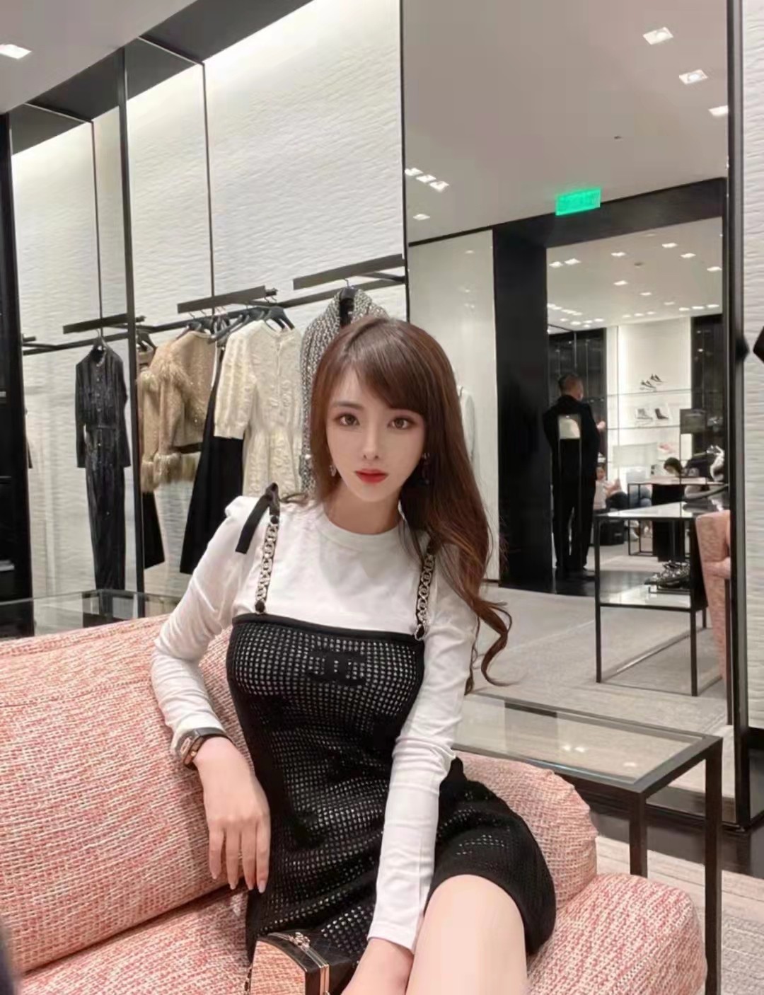 022香奈儿羊绒连衣裙"