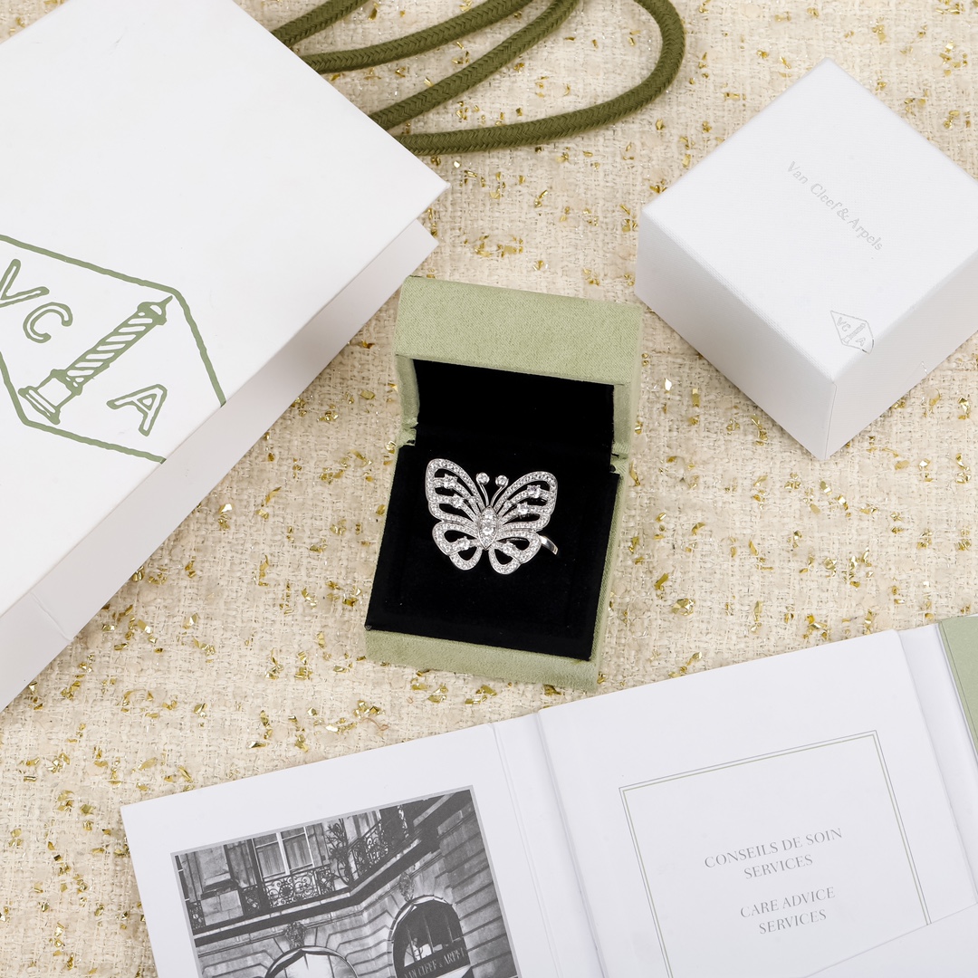 ,204299 【Nuestra producción】Anillo de mariposa para dedo ZP 000+ Reconoce al único que realmente compra joyería ZP para…