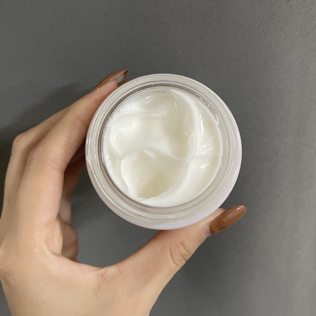 Louis Vuitton Haute Couture Couture Beauty Luxury Skincare Cosmetics 6