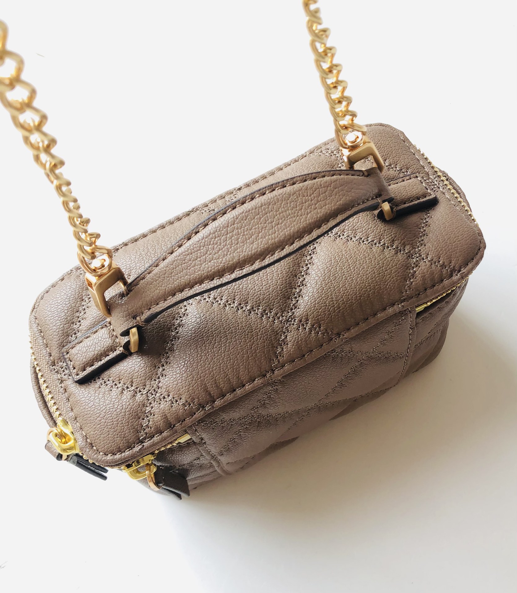 Tory Burch ～款号1820 Tory Burch 护士包 山羊皮化妆盒子