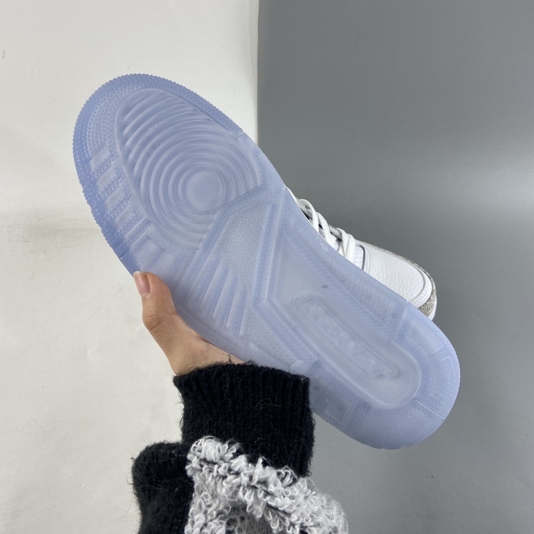 P240  Air Jordan 3 Retro“International Flight” 独立日 迈克尔·乔丹AJ3代中帮复古休闲运动文化篮球鞋 136064-111