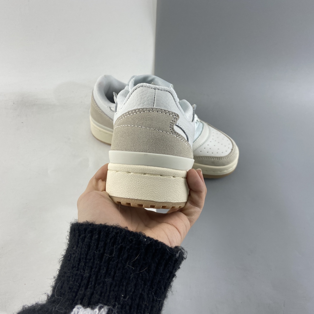 P200  Adidas Originals Forum 84 Low 复古篮球鞋 FY7998