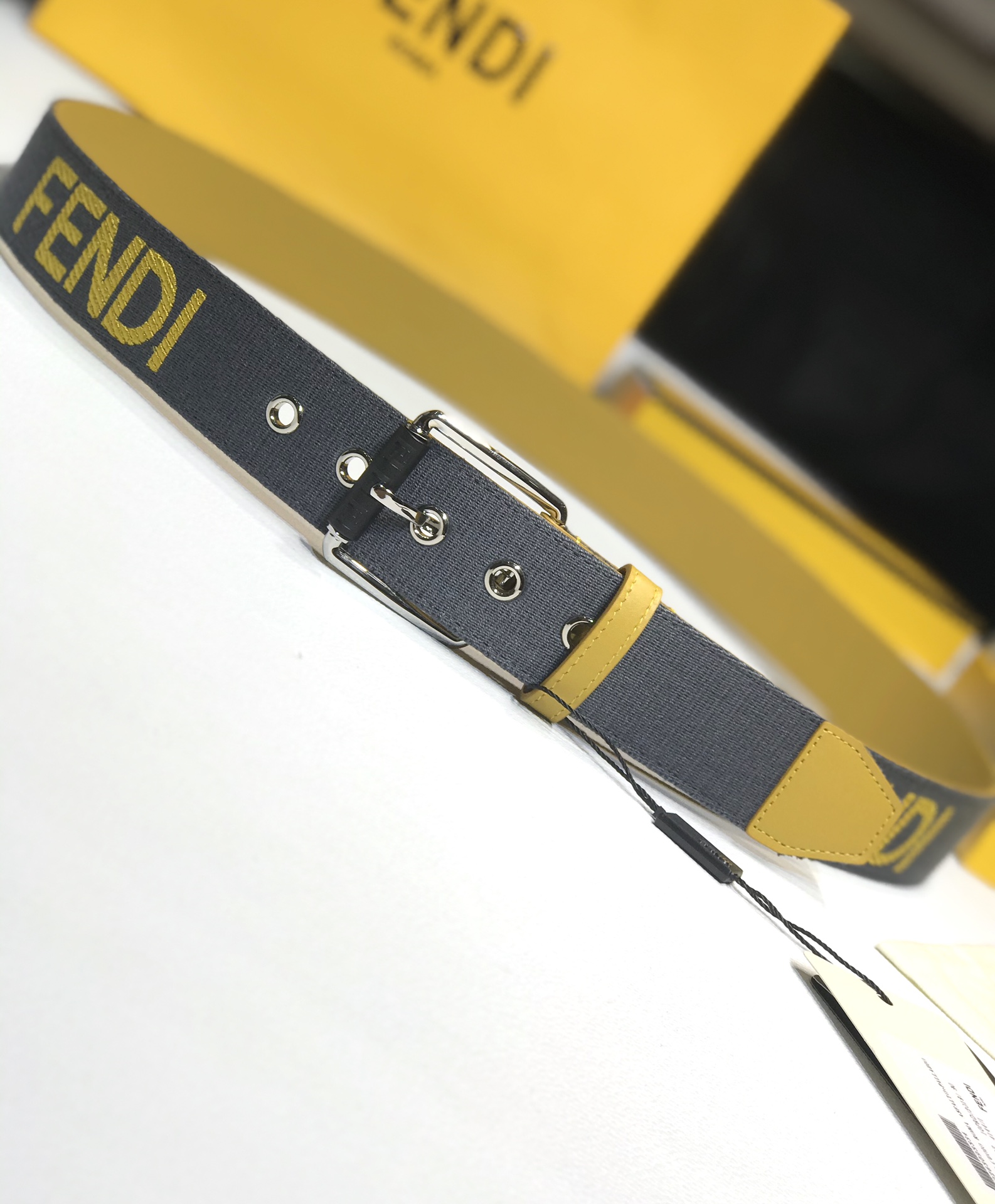[Fendi Belts]Fendi FD width 40MM logo shape wide beltSupports NFC chip scan