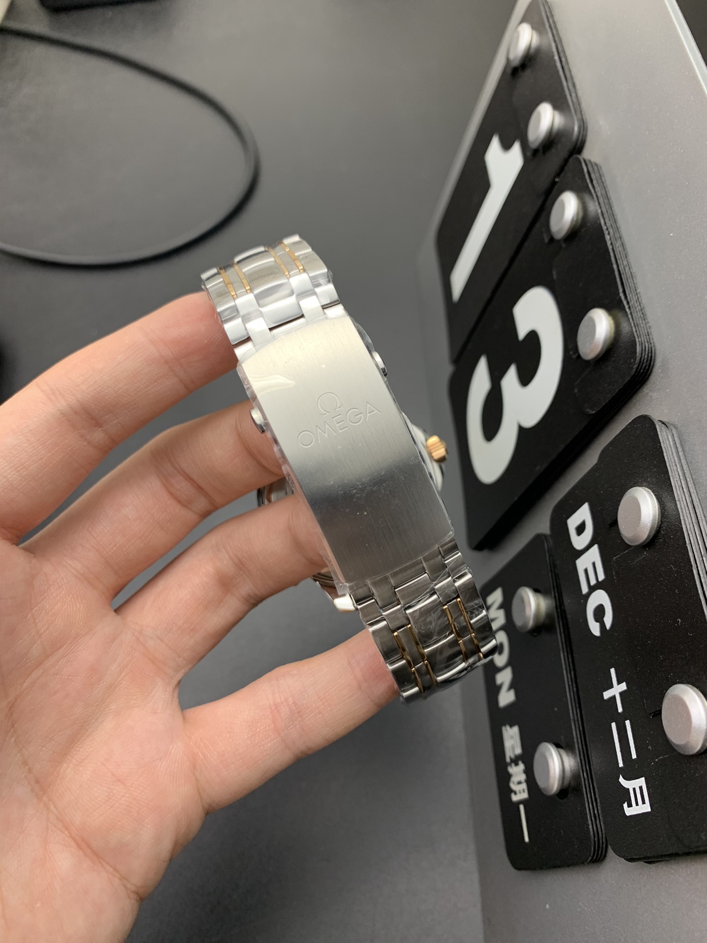 Omega OR 间金海马300