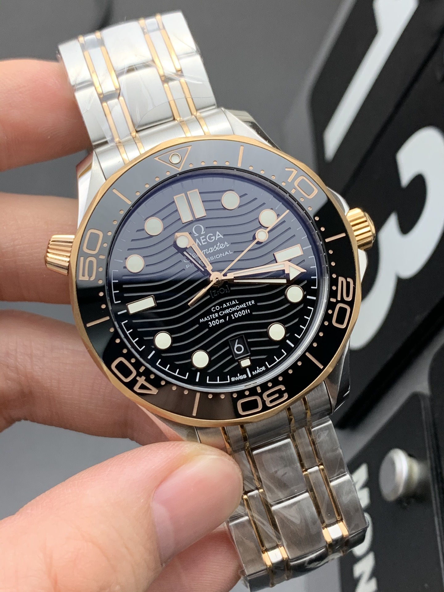 Omega OR 间金海马300