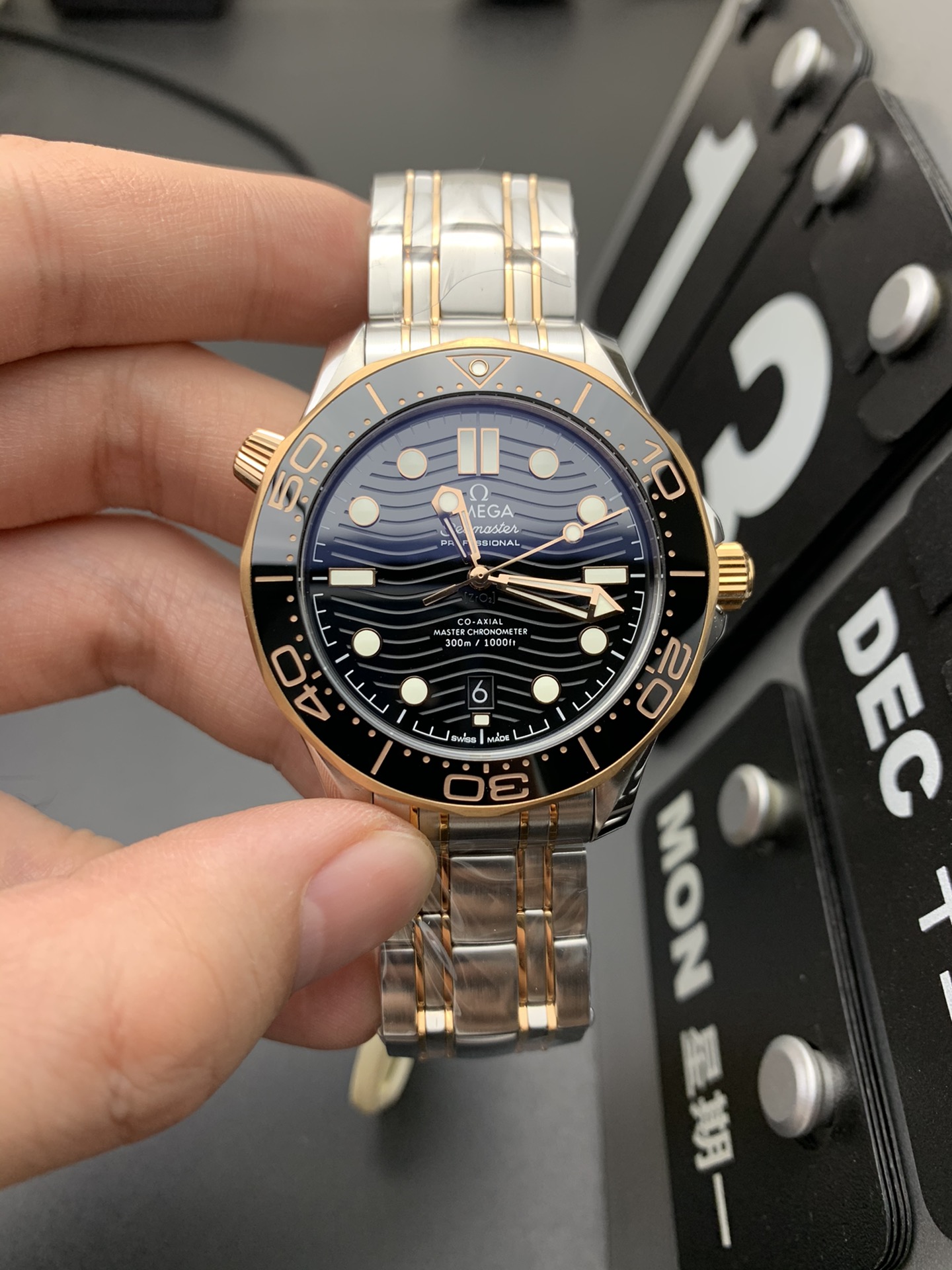 Omega OR 间金海马300
