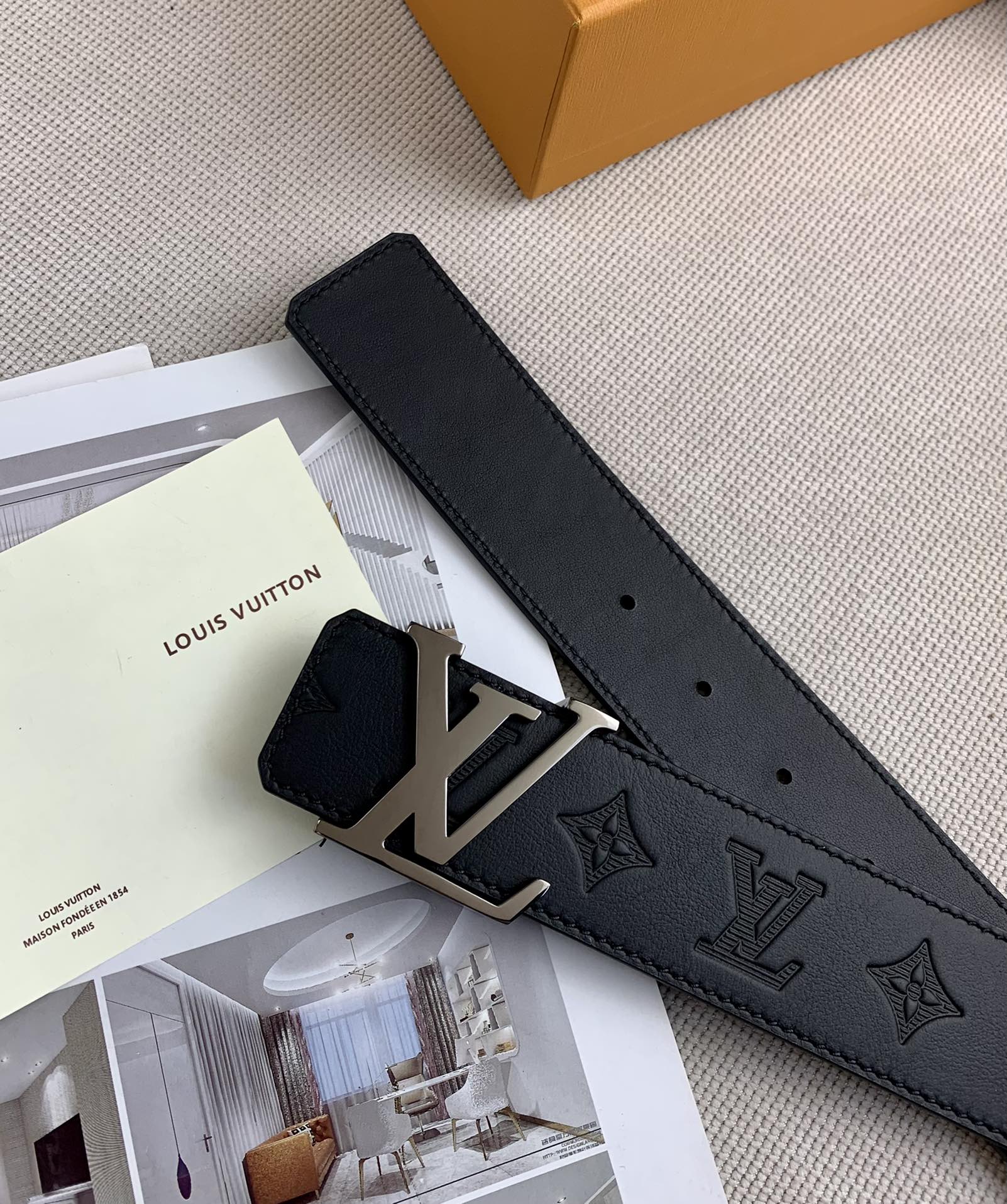 Mejor réplica de lujo
 Louis Vuitton Cinturón Réplica diseñador tiendas
 Piel vaca Cuero