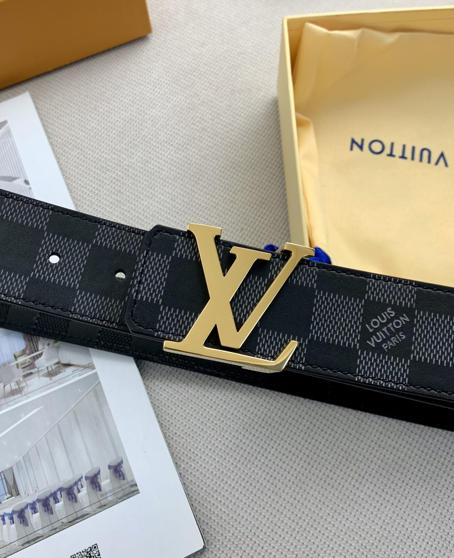 Louis Vuitton Cinturón Piel de vaca Cuero