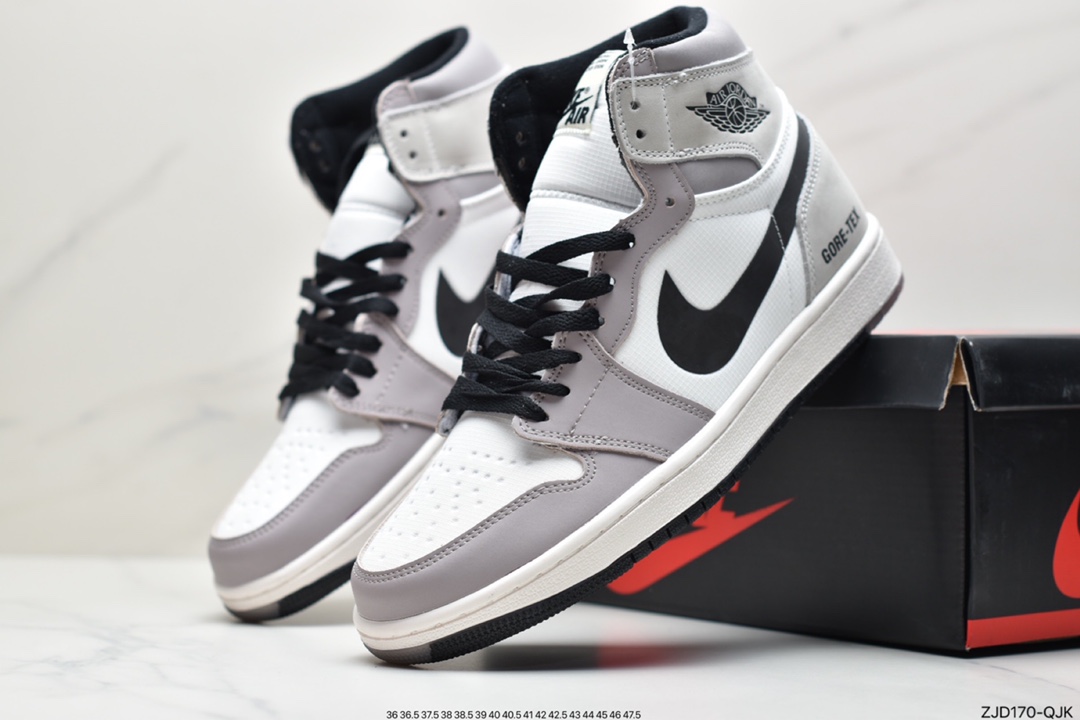 240 全新“Light Bone”配色的Air Jordan 1 Element Gore-Tex DB2889-100