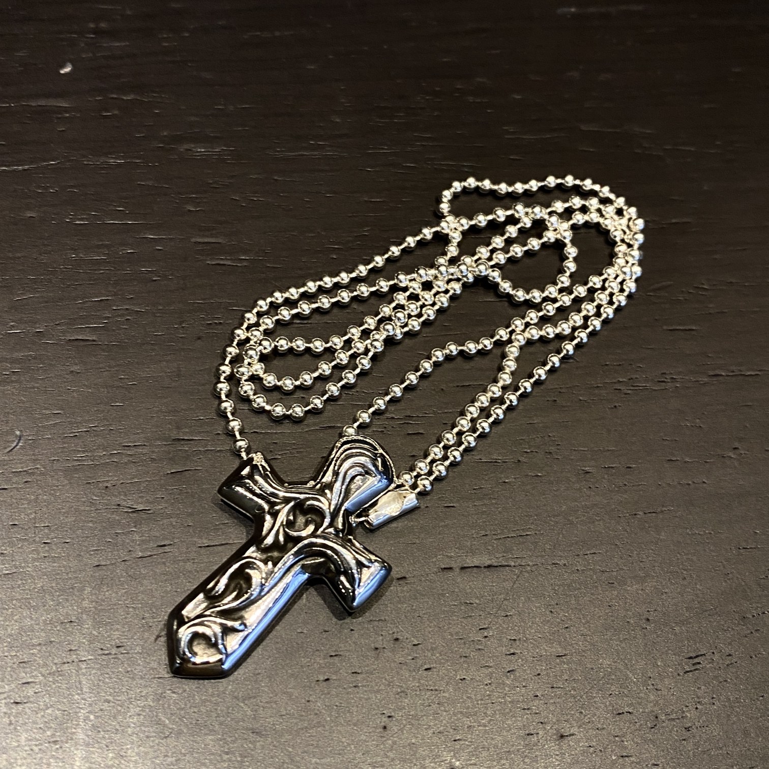 Chrome Hearts 新品上架𝐂𝐡𝐫𝐨𝐦𝐞 𝐡𝐞𝐚𝐫𝐭𝐬 克罗心蔓藤十字架项链