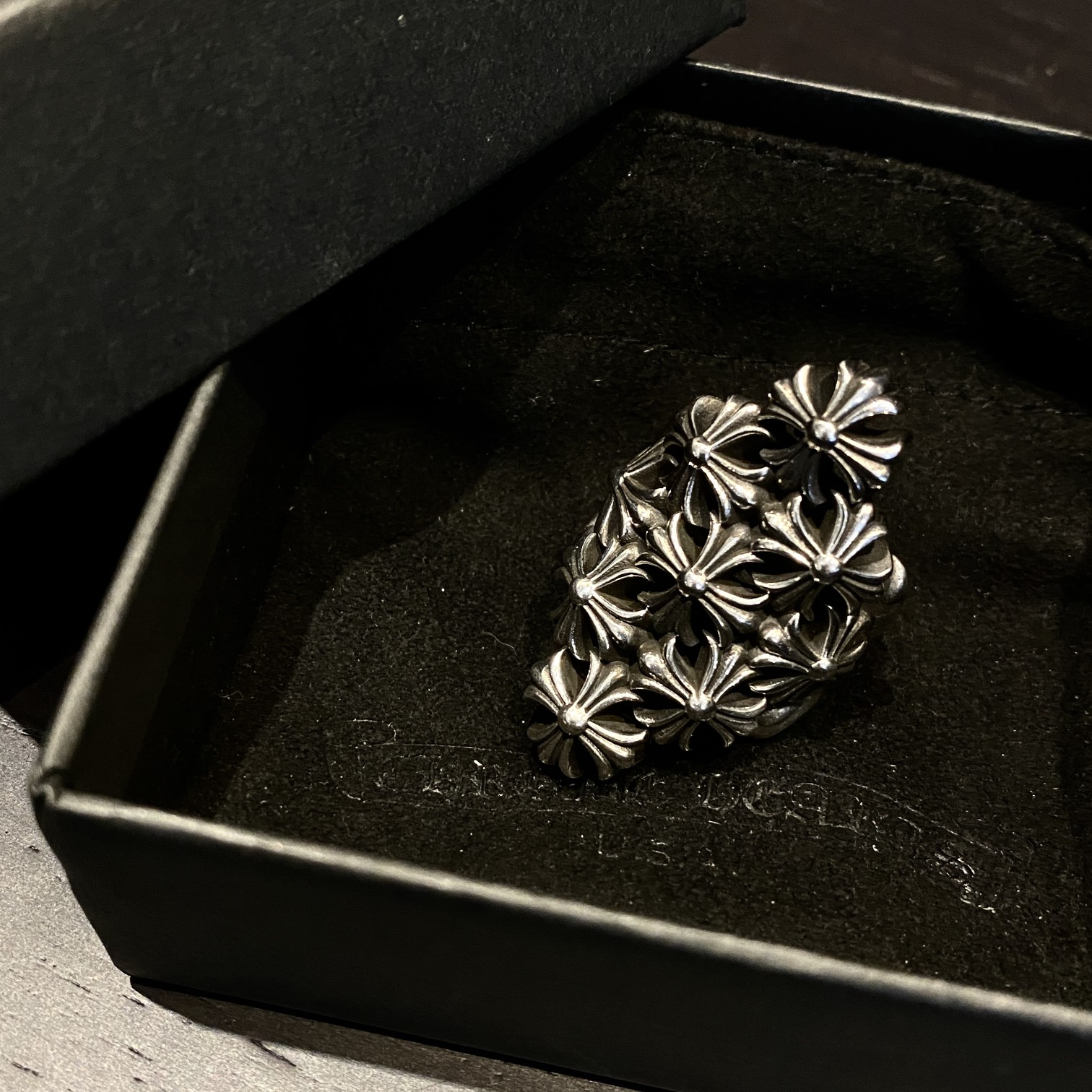 Chrome Hearts 𝐂𝐡𝐫𝐨𝐦𝐞 𝐡𝐞𝐚𝐫𝐭𝐬 克罗心堡垒十字戒指