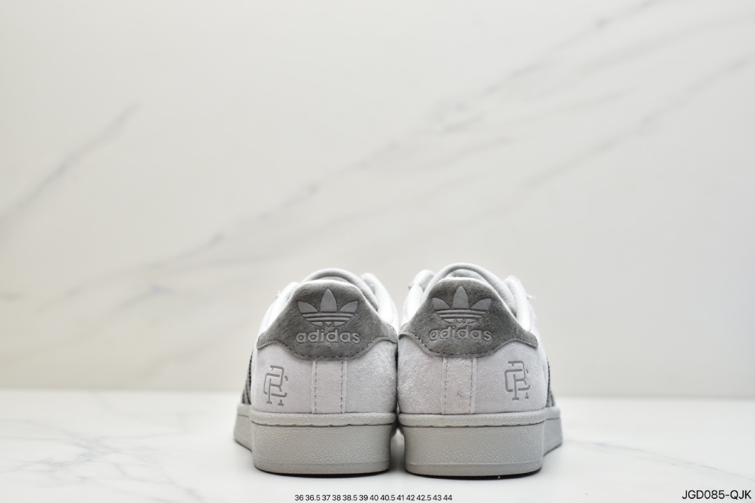 180 Reigning Champ x Adidas superstar 贝壳头经典板鞋 麂皮浅灰暗灰 BS9558-莆田鞋,莆田鞋货源,高仿鞋,高仿鞋货源,安福档口,莆田高仿鞋,莆田鞋批发,高仿鞋批发,莆田高仿运动鞋,高仿运动鞋,莆田运动鞋 180 Reigning Champ x Adidas superstar 贝壳头经典板鞋 麂皮浅灰暗灰 BS9558
