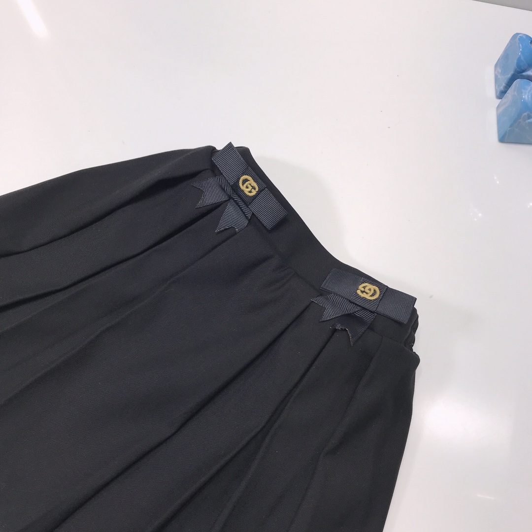 21FW Dea Family’s New Monos Series: G-Half Skirts, German Import Machine Weaved, Soft Fabric, Classic Stripes - 图片 9