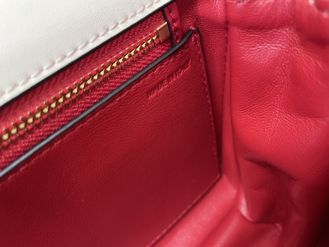 VALENTINO华伦天奴V LOGO标识肩背包0777